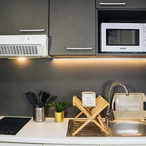 Apartmanhotel Twenty Business Flats Croizat, Villejuif