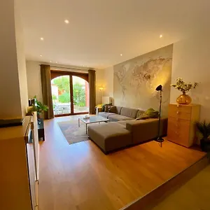 Spacious Vakantiehuis Brugge